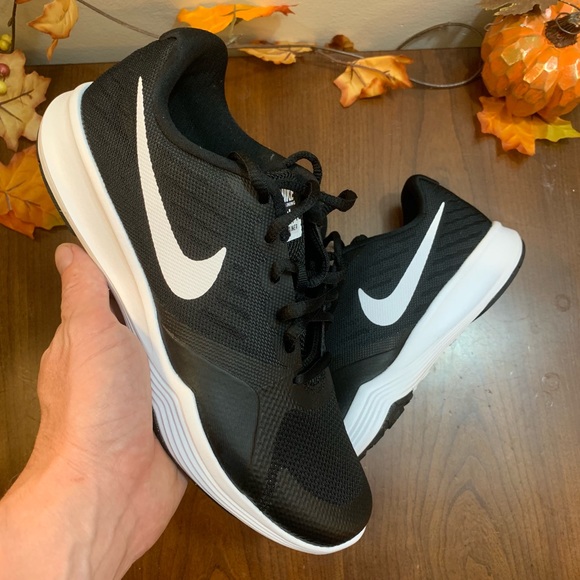 NEW NWT Nike City Trainer w/ box - Picture 2 of 7
